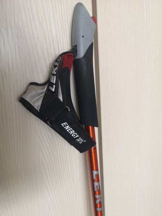 Bat Leki telescopic pentru drumeție  hiking  trekking  trail