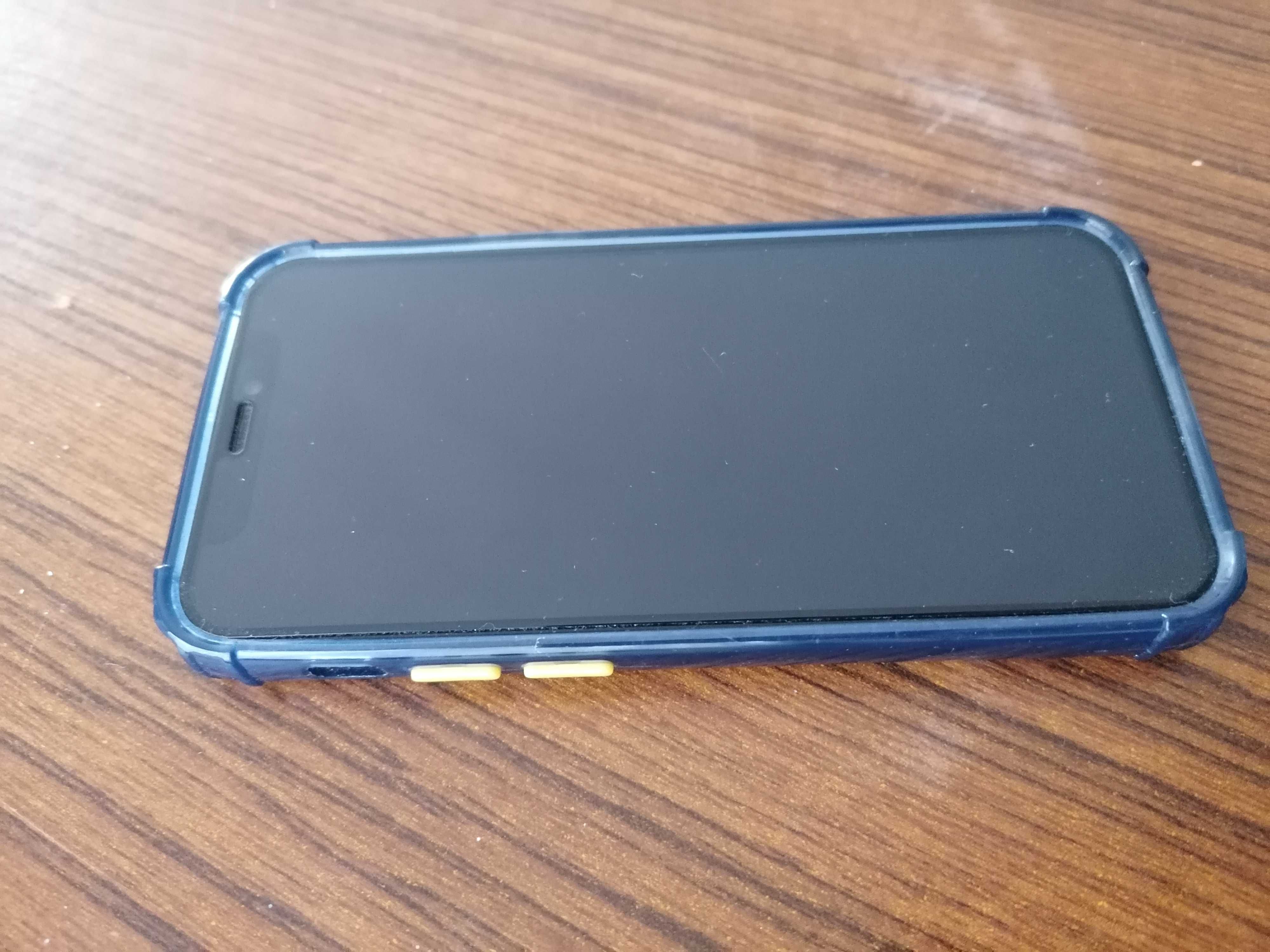 Iphone 12 mini, Много запазен