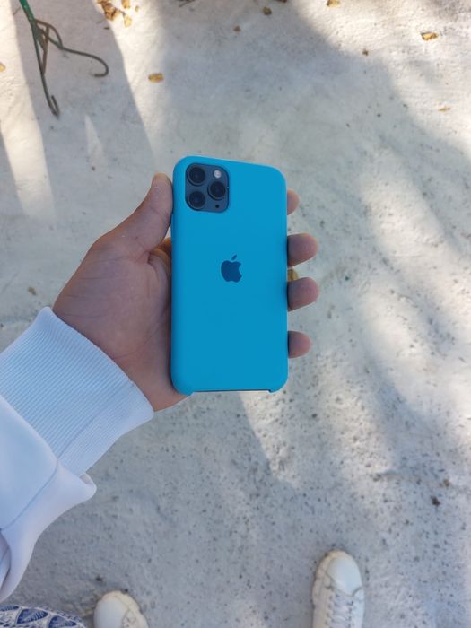 Vand sau schimb iphone 11 pro GB 256