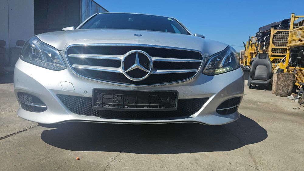 Balama capsa capota stanga Mercedes W212 A2129067701 E220 E250 E300