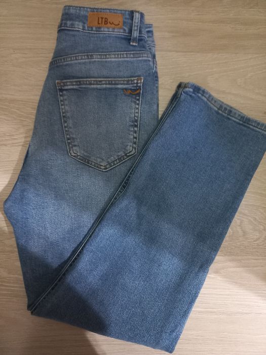 Продам джинсы и кофта