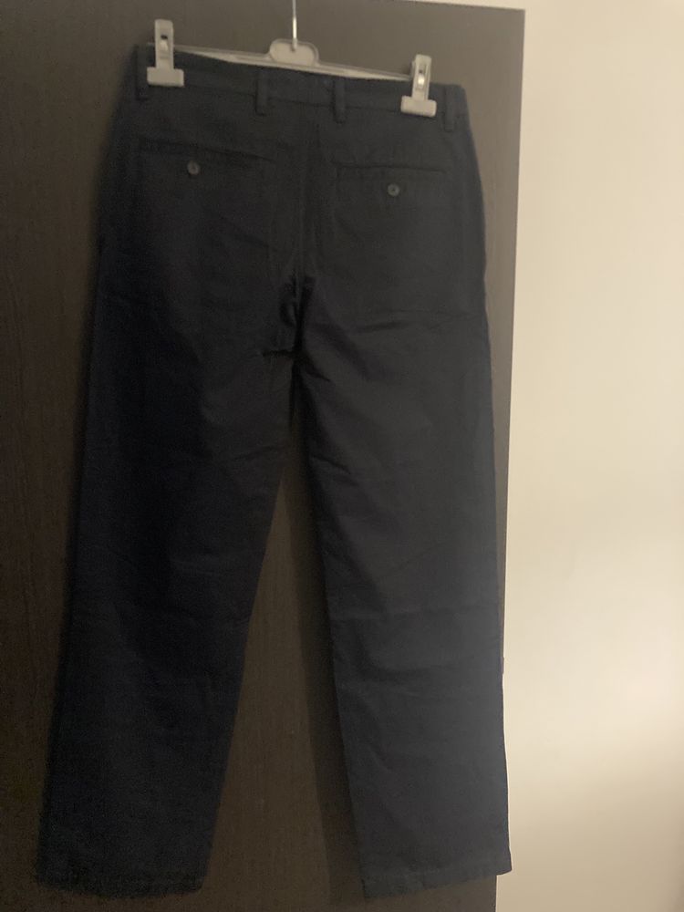 Pantaloni barbati zara