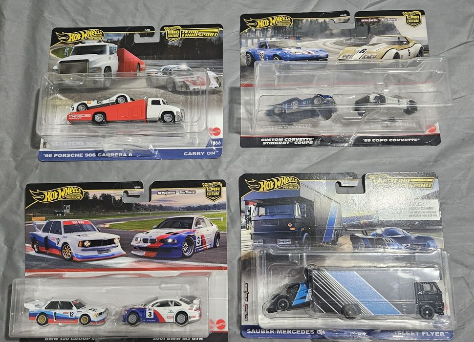 Hot wheels BMW 2 Pack, Mercedes PorscheTeam Transport Premium