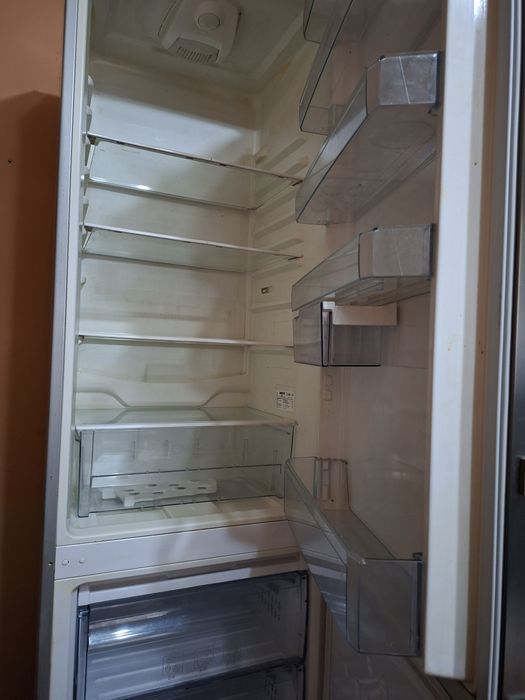 Combina frigorifica Beko