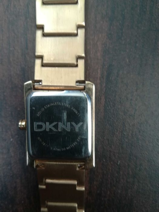 часовник Fosil, Armani, DKNY