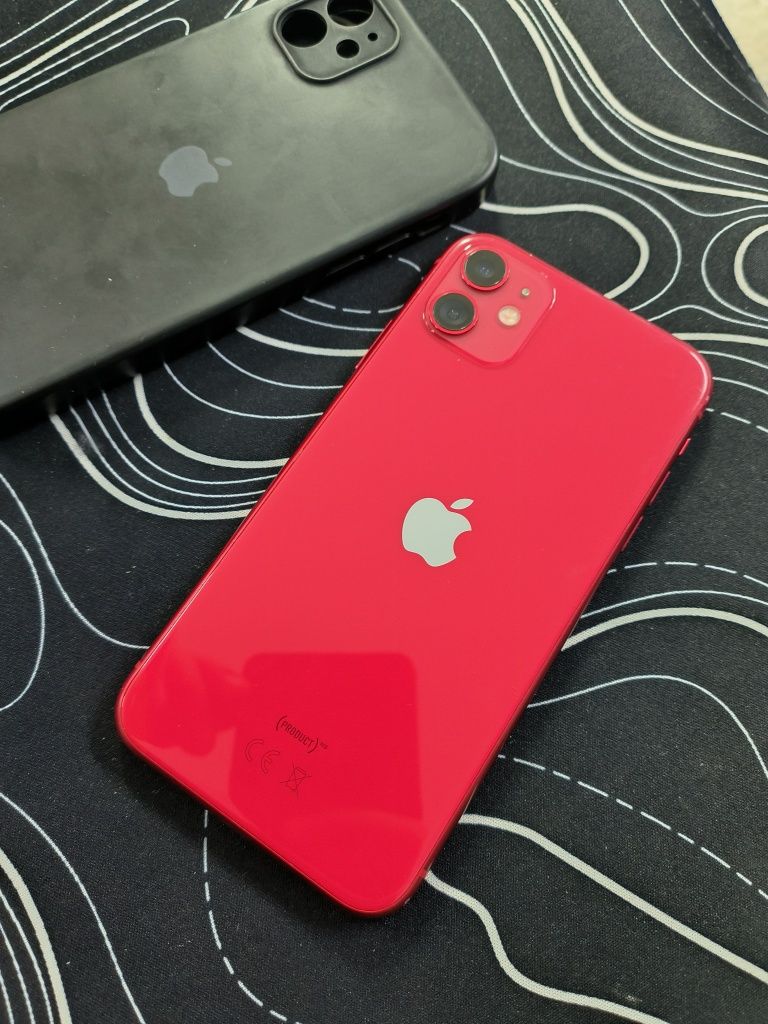 IPhone 11 Красный 64Гб ёмкость 91% в отличном состоянии