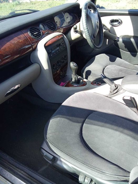 Rover 75 2003 За части (двигателят и скоростната кутия не се продава)