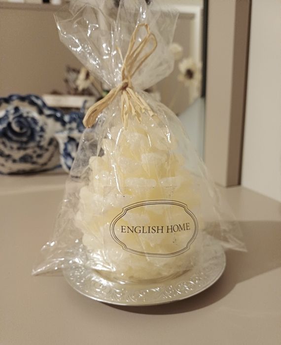 Порцеланови маски и друг порцелан