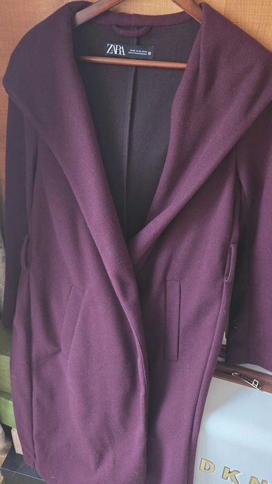 Манто бордо меко и удобно