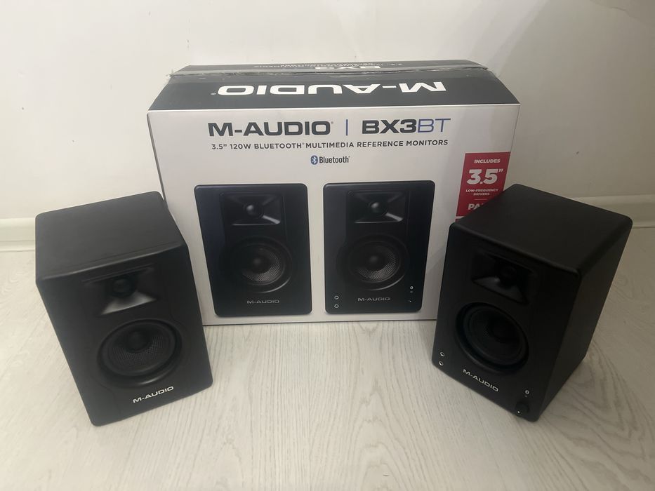 Акустическая система M-Audio BX3 D4 BT с Bluetooth (пара)