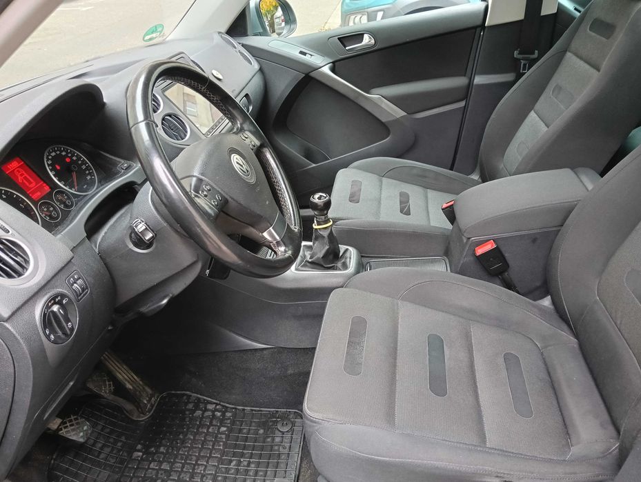 Vând VW Tiguan 2009