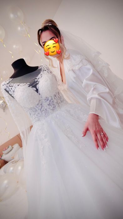 Vand rochie de mireasa printesa in stare impecabila