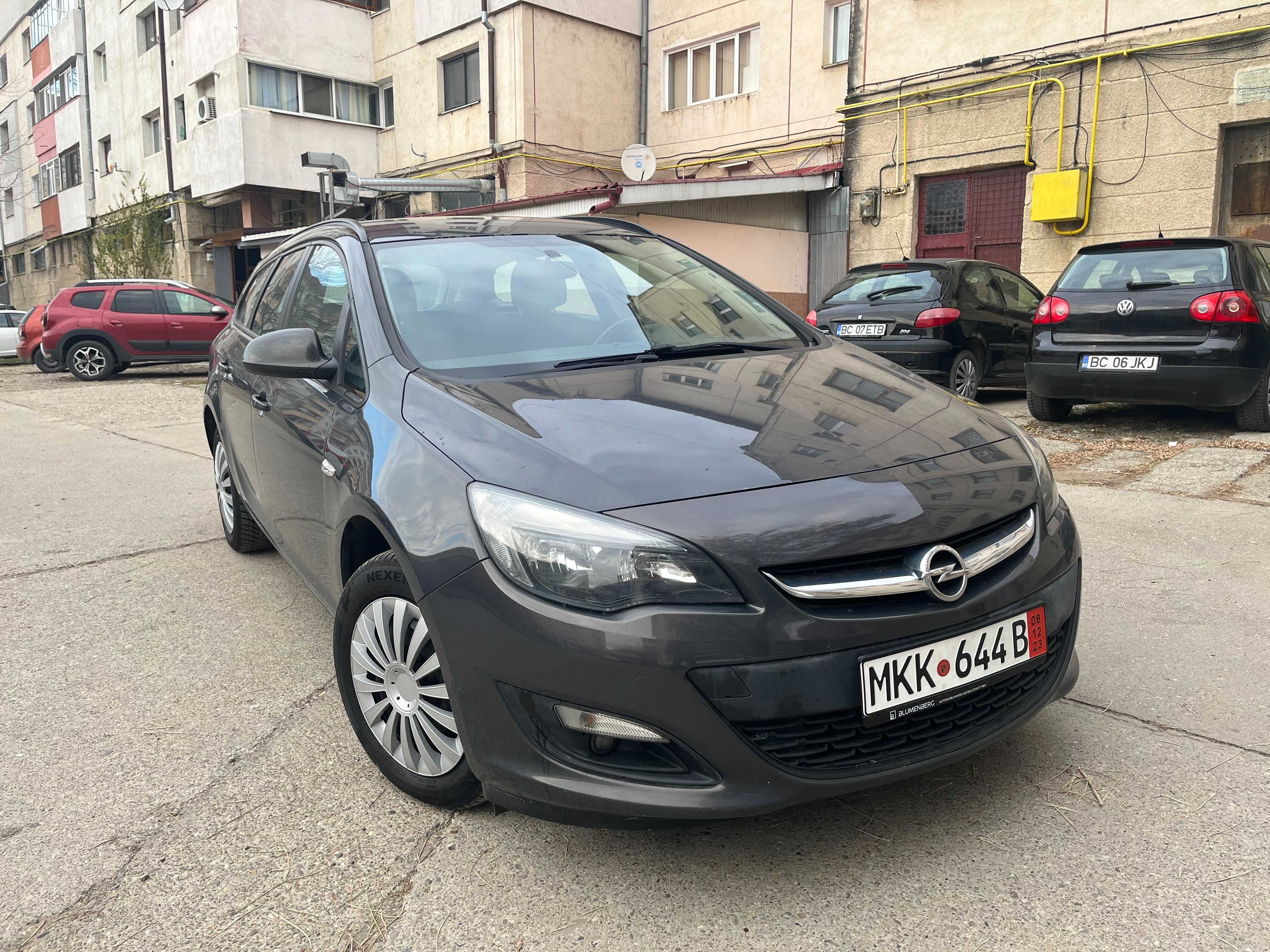 Opel Astra J Euro 6 Sports Tourer 1.6 Cdti Diesel 110 CP ecoFLEX