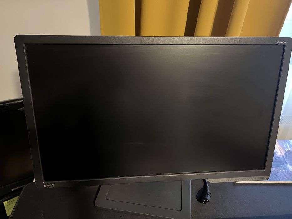 monitor+pc si tastatura