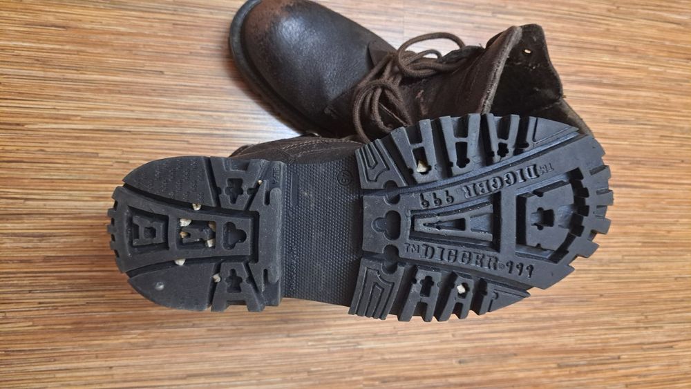 Зимни мъжки кожени боти