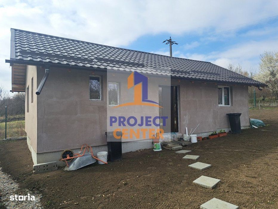 Casa de vacanta, structura lemn, in constructie