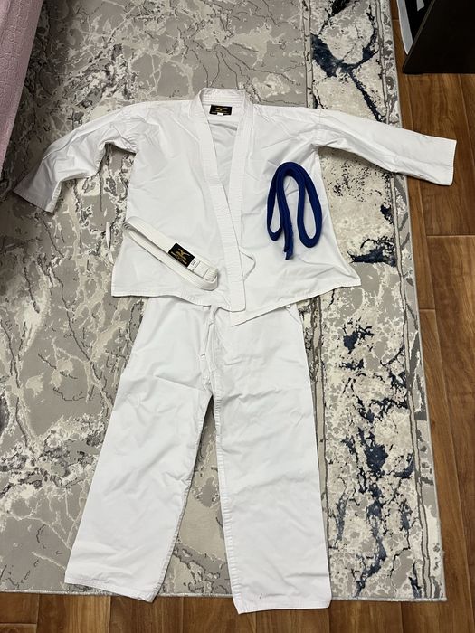 Продам кимоно для киокушинкай карате практический новый!