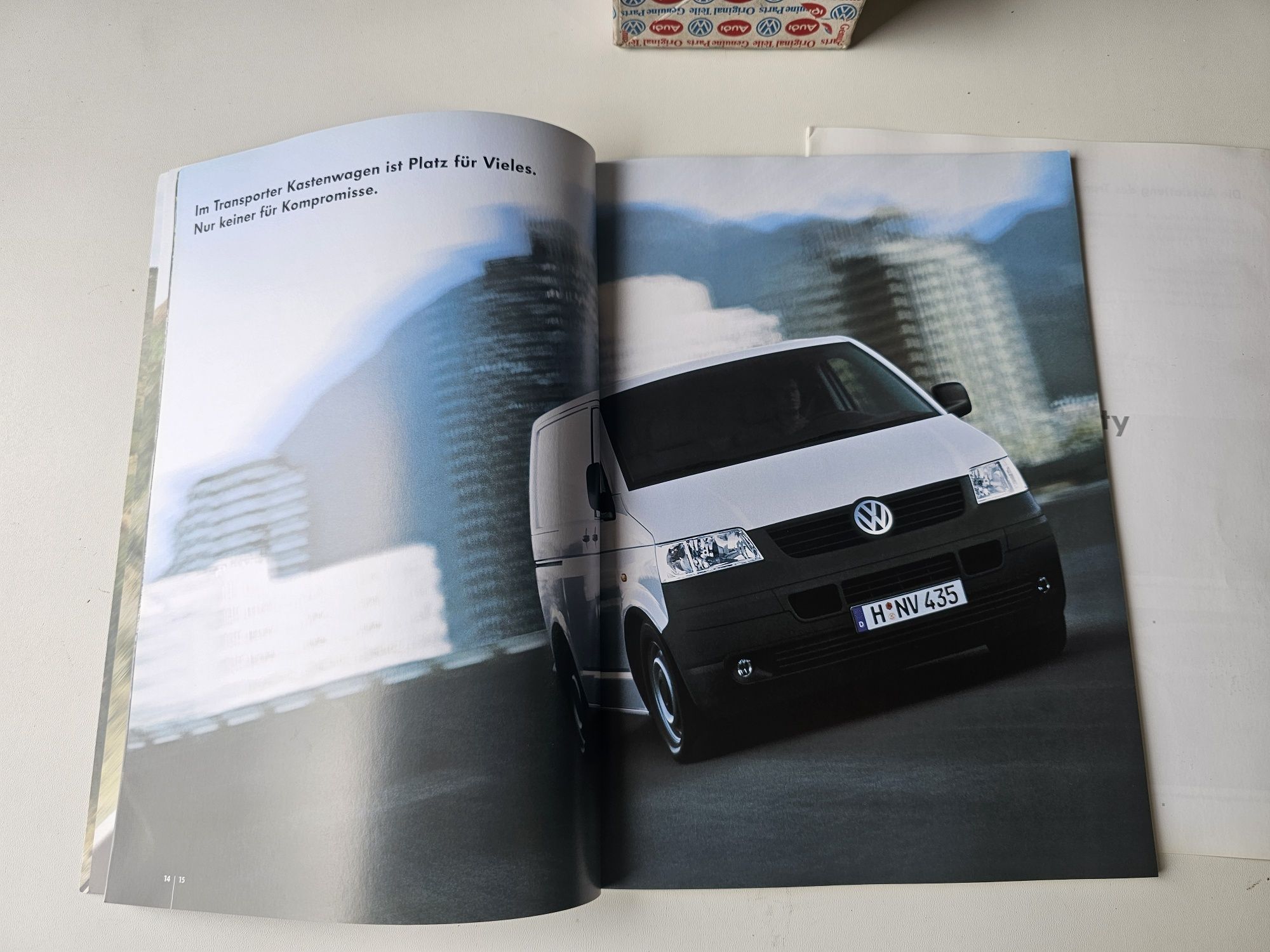 Broșuri de prezentare originale Volkswagen Transporter T5 

Stare buna