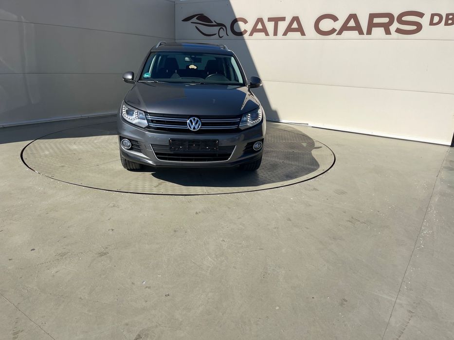 Volkswagen Tiguan Vw Tiguan 2.0TDI, 140CP, 4X4, BI-Xenon, Navi, Panoramic, Piele