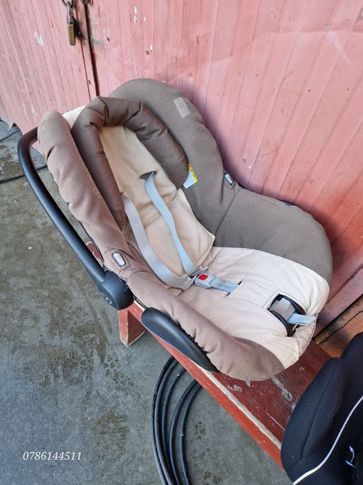 Scoica auto maxi cosi