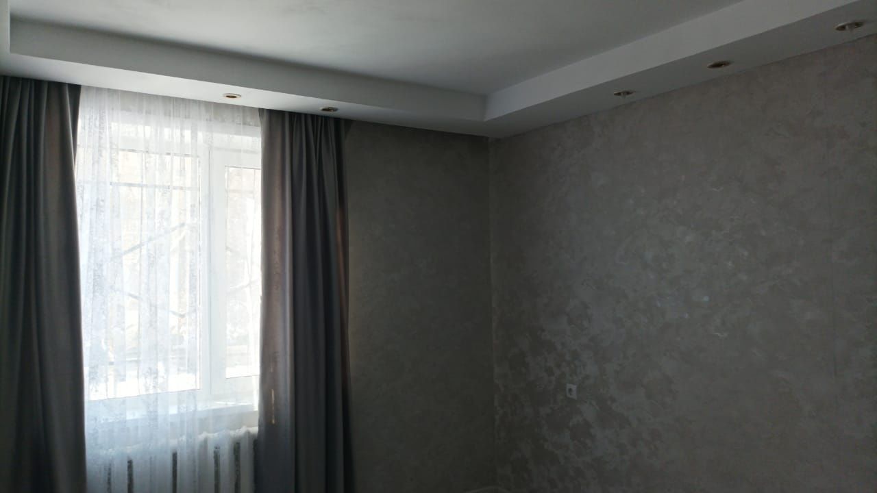 Продам 2 комн-ю квартиру в центре