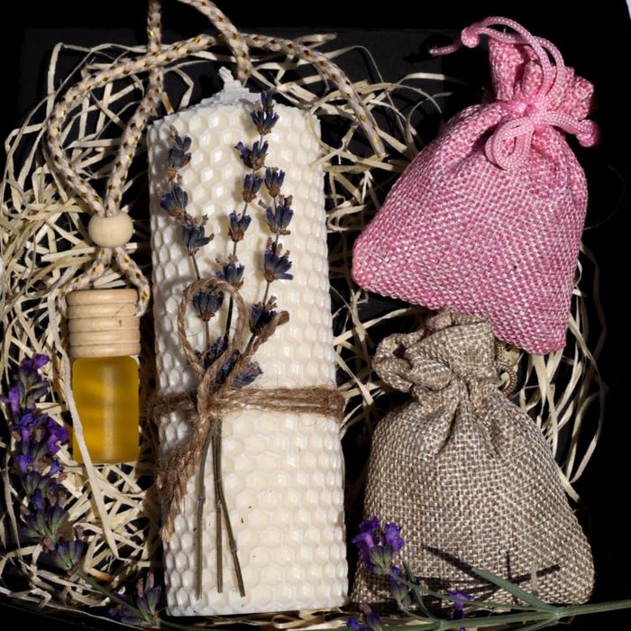 Set pachet aromat cu lavanda.