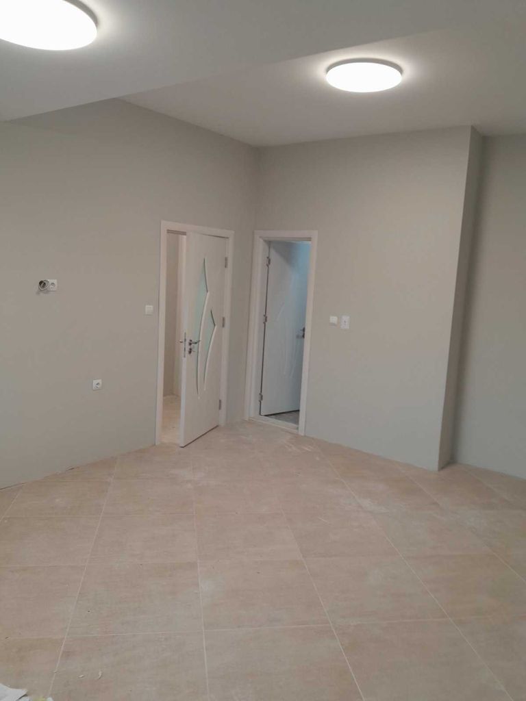 Продава се Тристаен апартамент в Плевен, Дружба 3 - 64 кв.м за 1485 €/кв.м - Снимка #3