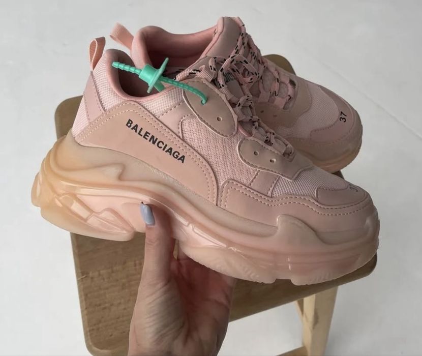 Adidasi Balenciaga roz