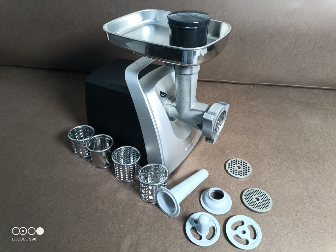 Мясорубка Bosch Pro Power 2200