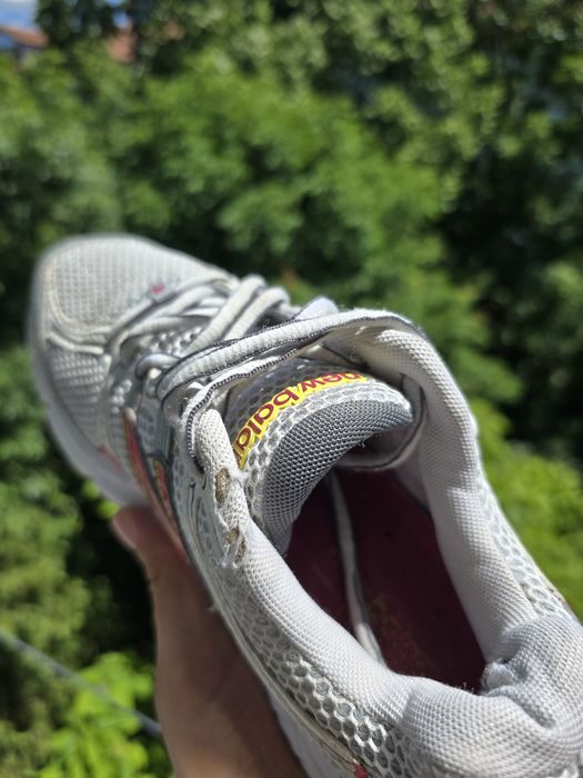 New Balance 780 marime 39