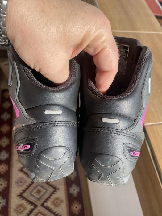 Дамски мото обувки