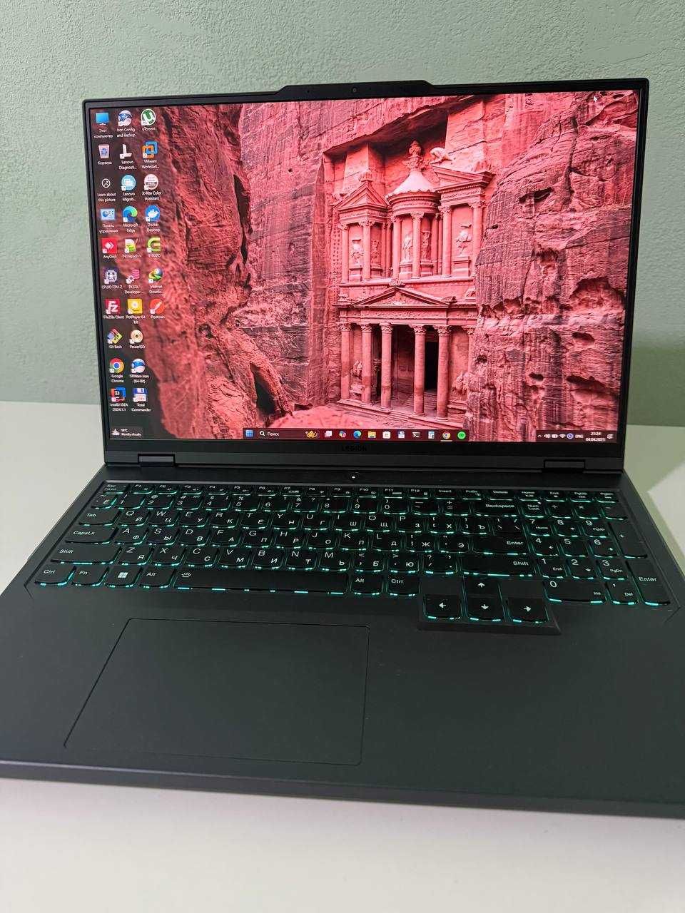 Lenovo Legion Pro 5 I5-13500HX 16GB/1TB RTX4060 16" WQXGA 165Hz