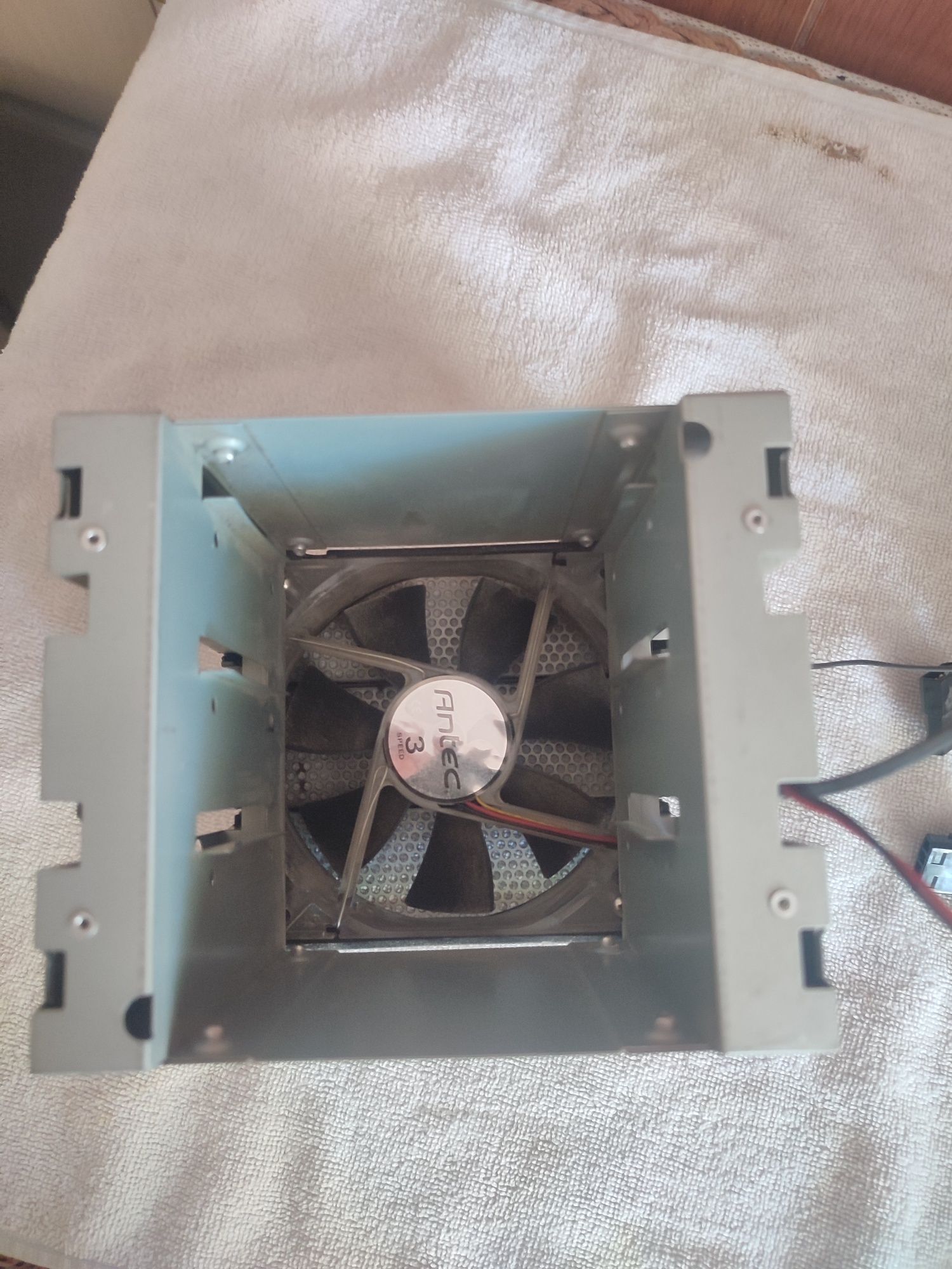 Cooler - ventilator Hdd- Antec