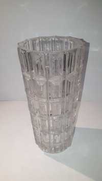 Кристална ваза, средно голяма