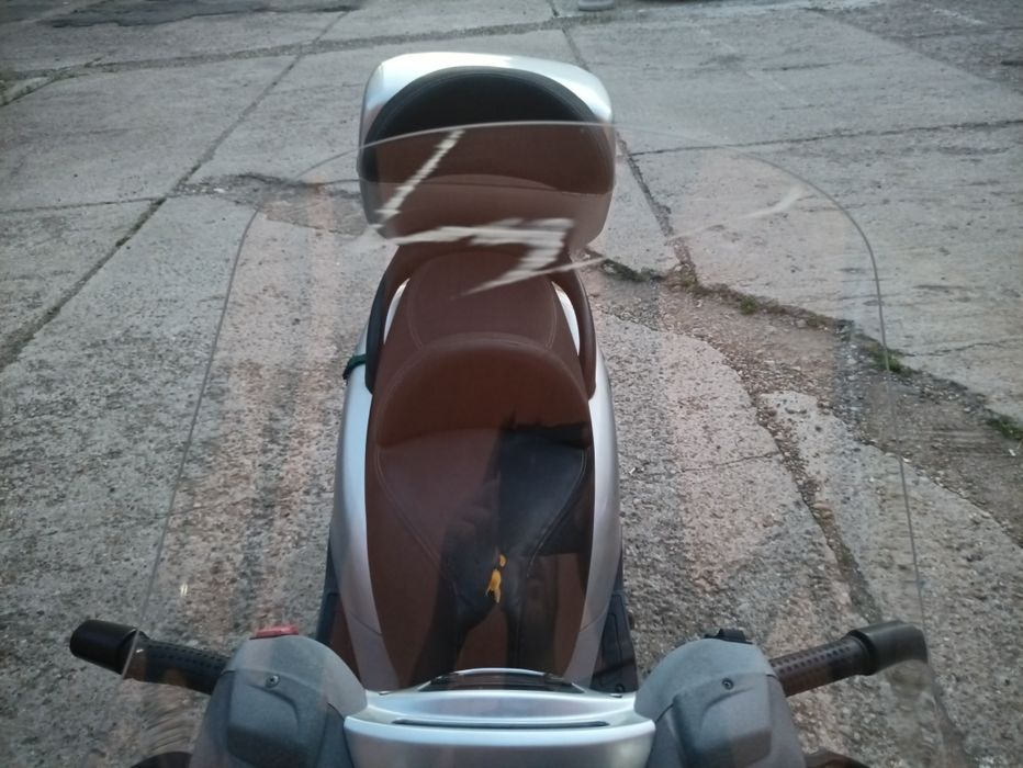 parbriz GIVI - (pentru Piaggio X9)