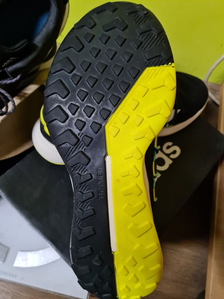 Adidas Terex 43 1/3 и Kanadia 44