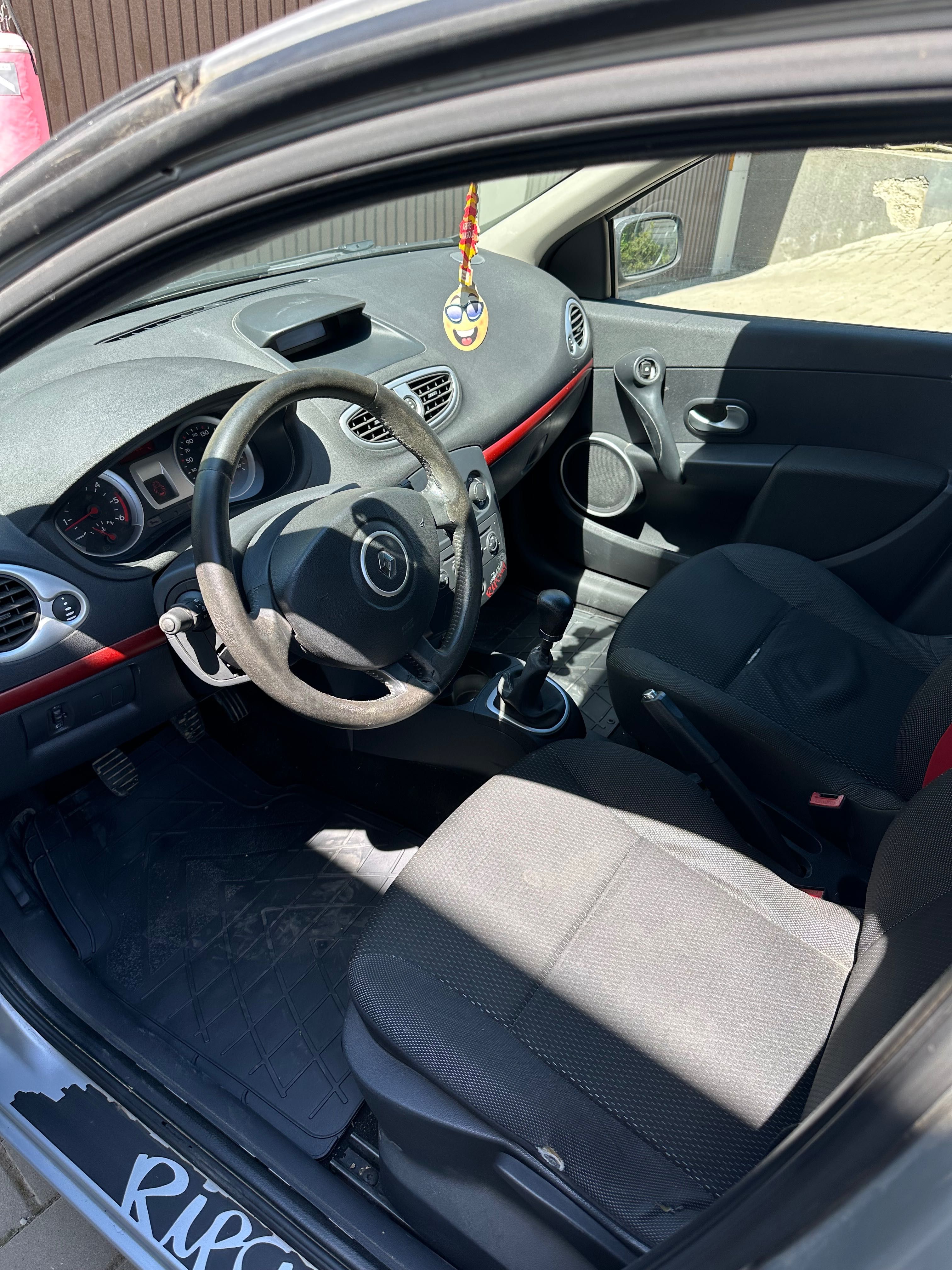Renault Clio 1.5