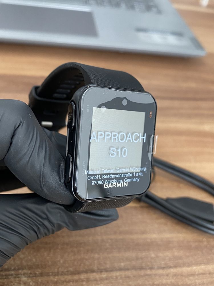 Smartwatch Garmin S10 / Black / Nou|