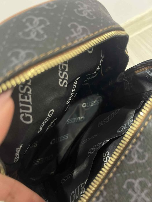 Ghiozdan Guess , negru cu maro