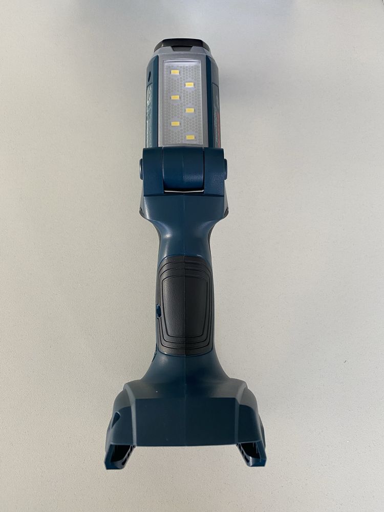 Акумулаторна лампа Bosch 18V-300 Professional