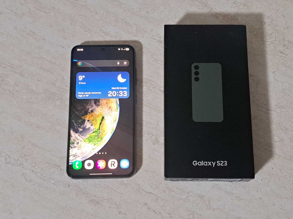 Samsung Galaxy S23 256GB Full Box