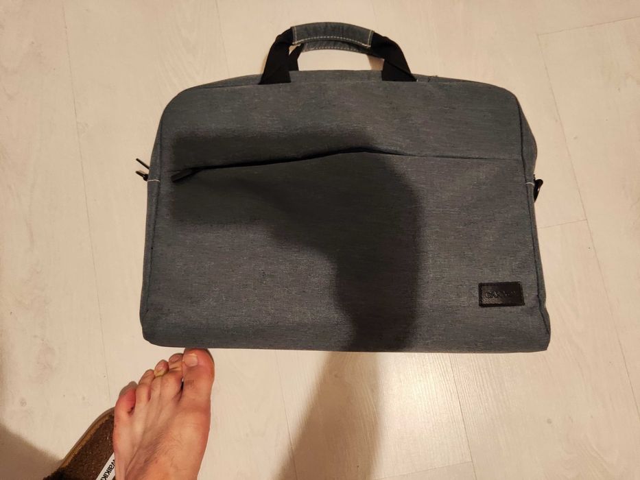 Геймърски лаптоп MSI