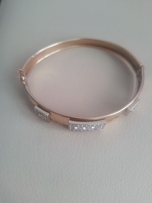 Золотой  браслет