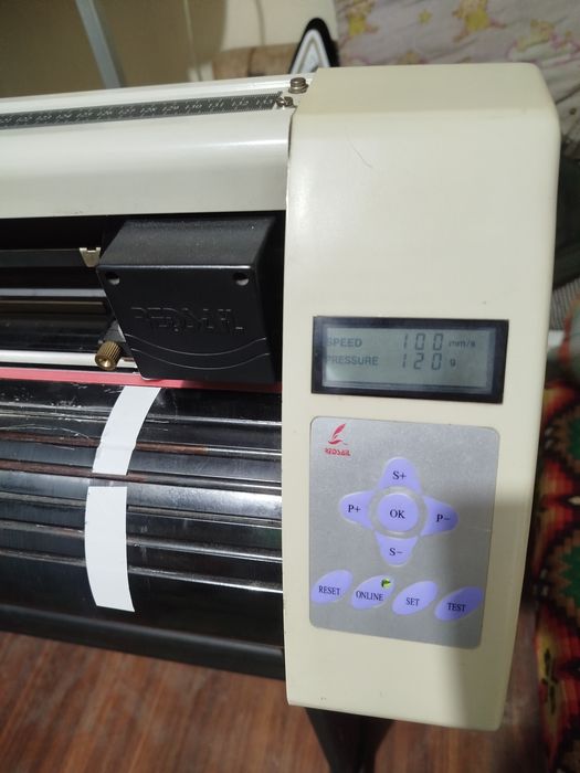 Режещ плотер RedSail