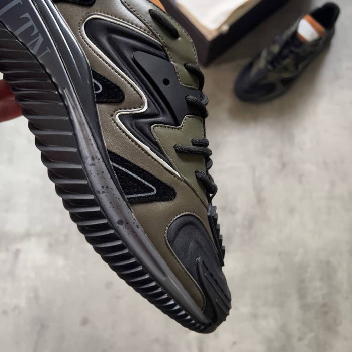 Топ модел на Valentino мъжки обувки