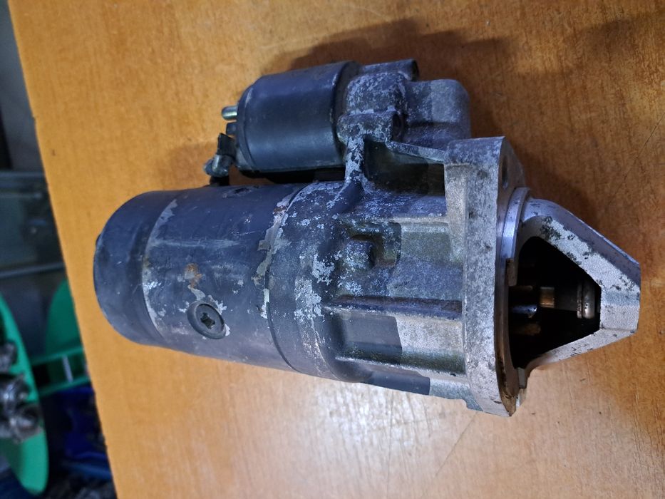 Electromotor Nissan Vanette Cargo Serena 2.3D