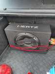Vând subwoofer auto hertz dbx30.3