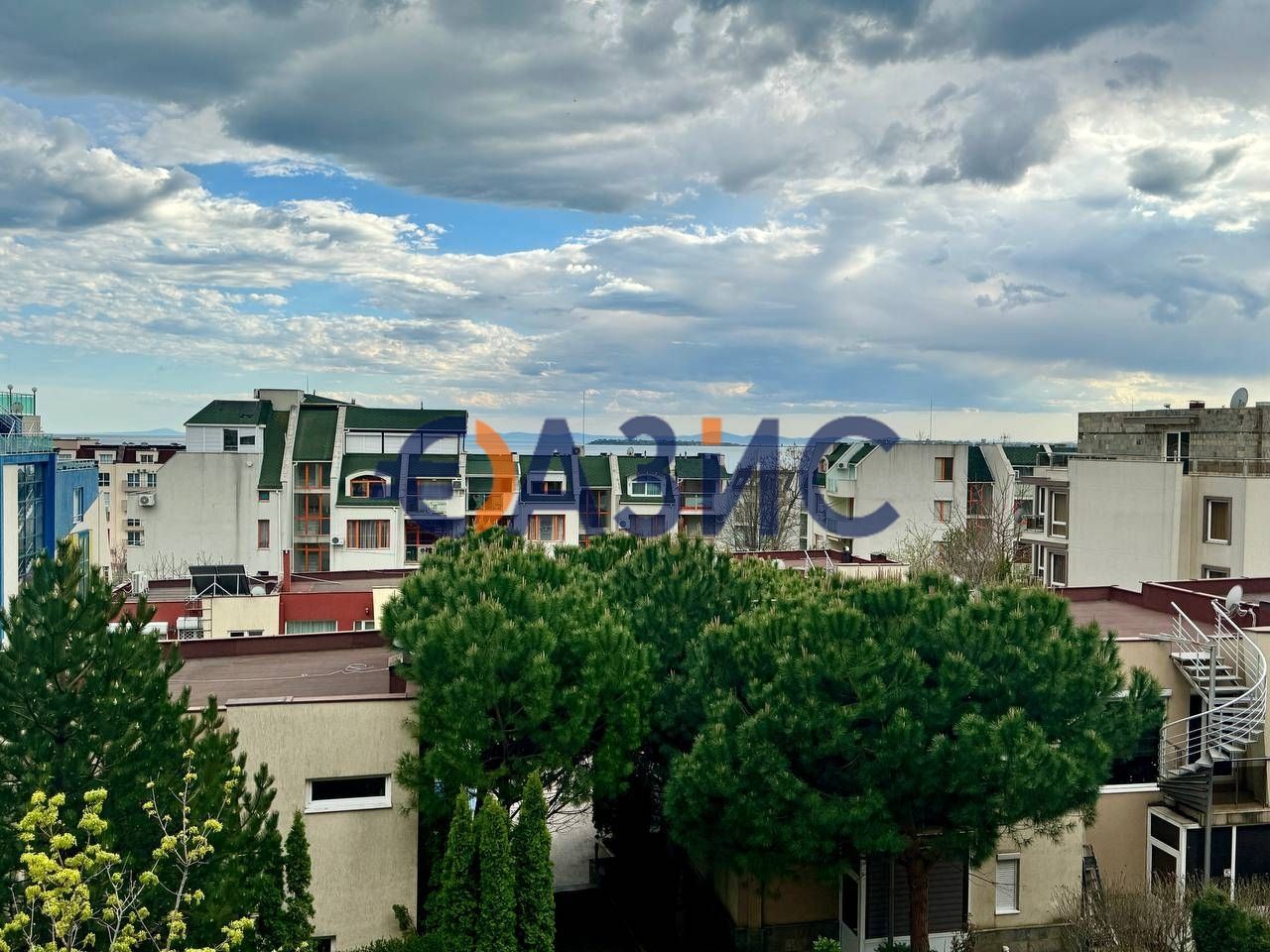 Продава се Тристаен апартамент в Свети Влас - 124 кв.м за 1076 €/кв.м - Снимка #14