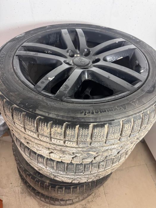 Джанти със зимни гуми 275/45/20