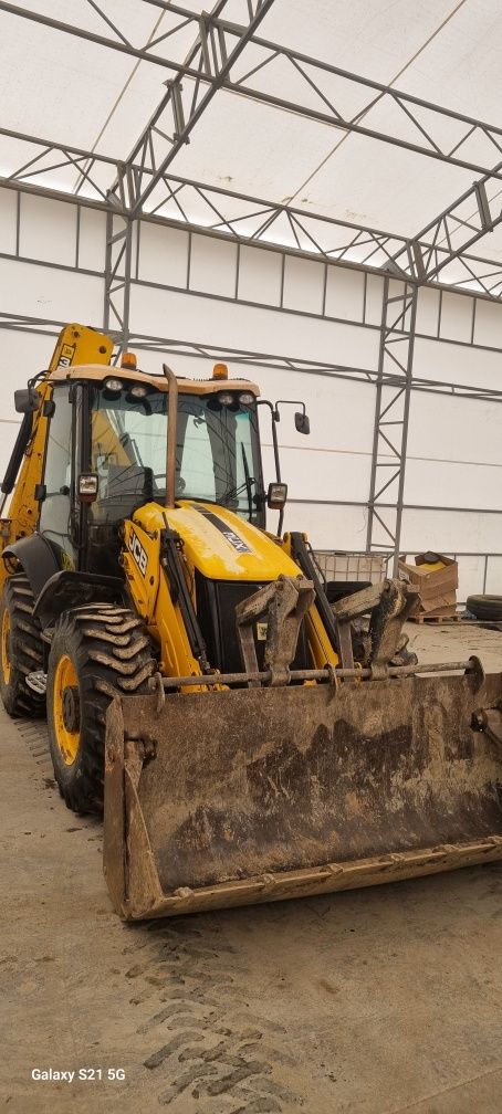 Buldoexcavator JCB 3CX SUPER AN 2011
